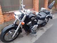 Honda shadow 400