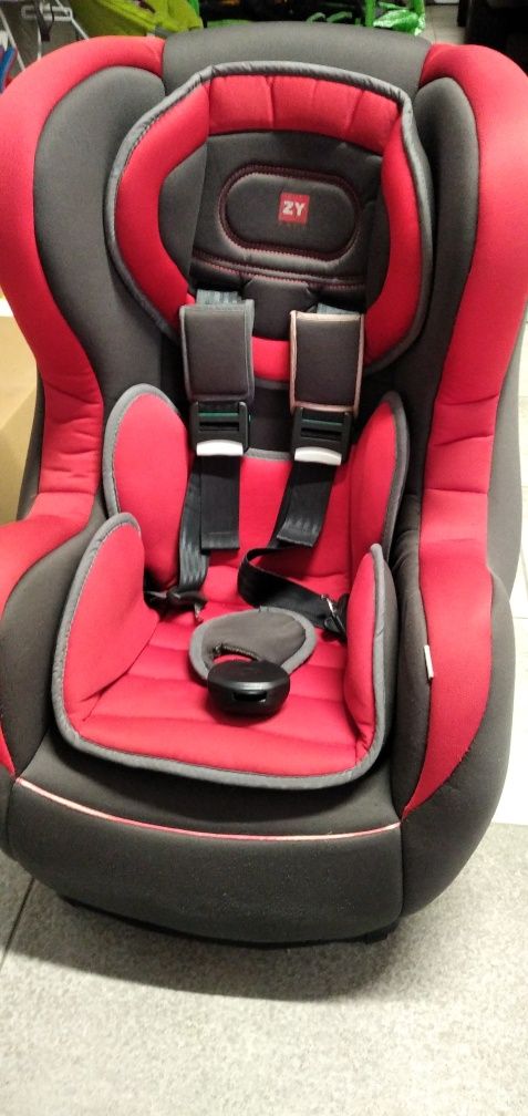 Cadeira isofix ZIPPY