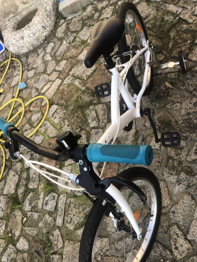 Bicicleta  b twin decatlon