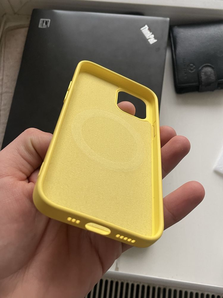 Чохол на iPhone MagSafe