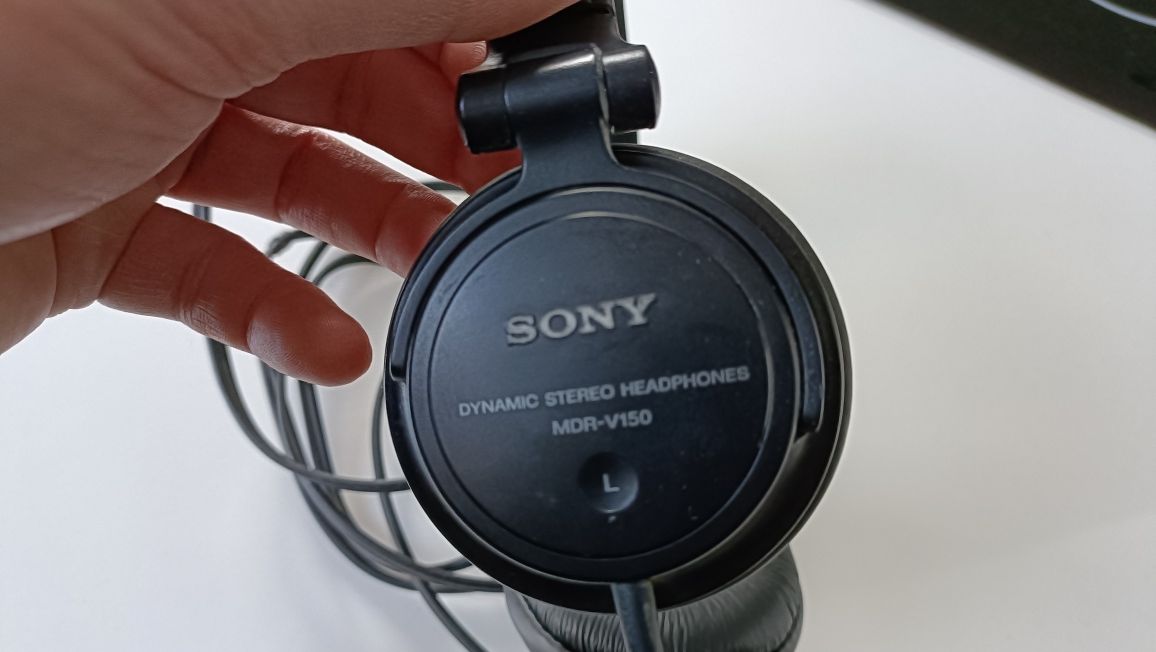 SONY MDR-V150 Czarne Nauszne Słuchawki DJ Hercules Numark Reloop