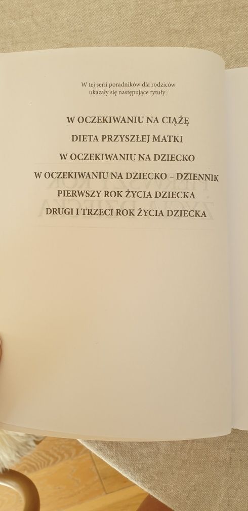 Książka Pierwszy rok życia dziecka