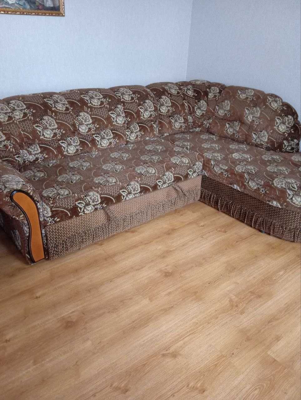 Диван ліжко кутовий розкладний