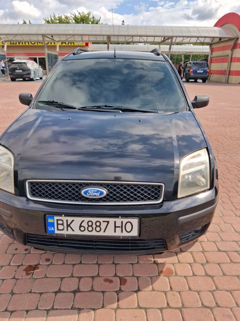 Продам авто в дуже гарному стані