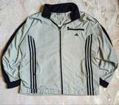 Ветровка Adidas Vintage
Стильная винтажна