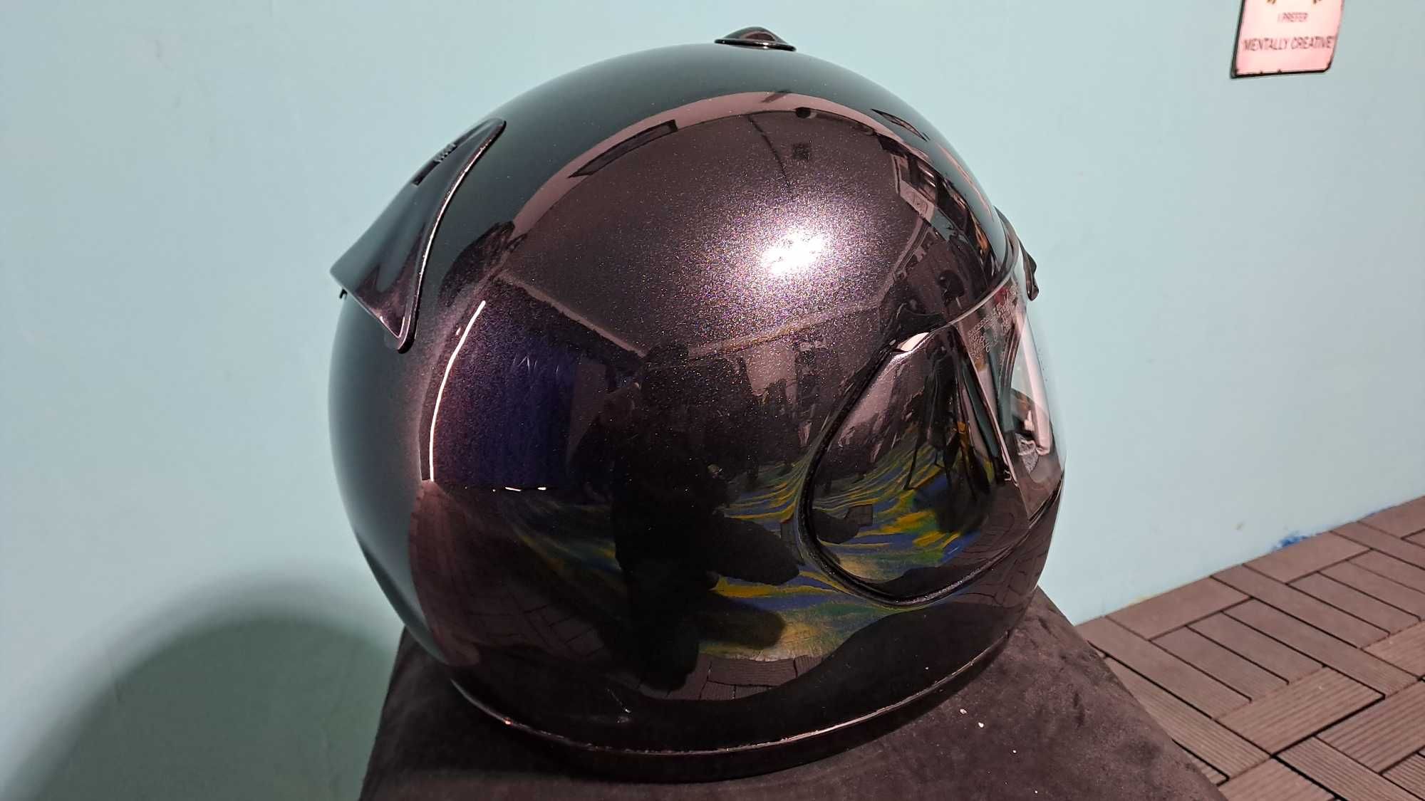 Arai quantum tamanho L pintura nova