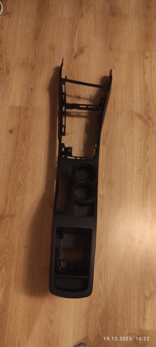 Консоль Kia Ceed 2006-12