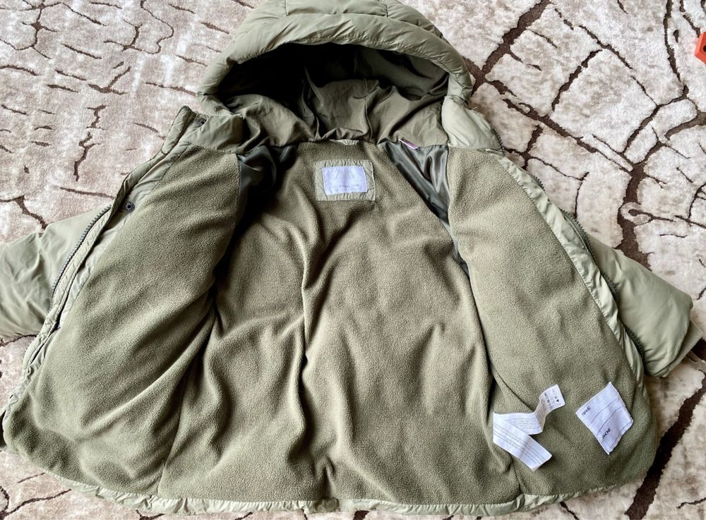 демісезонна куртка zara на 2-3р 98 см.