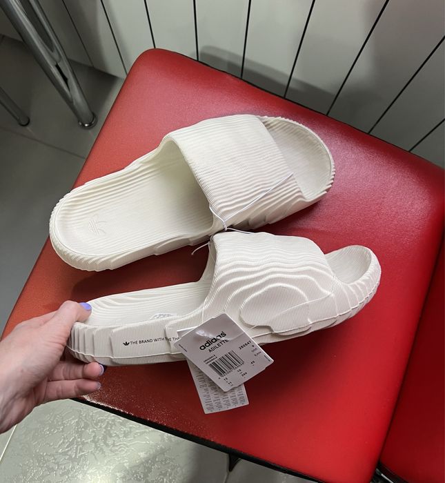 Шлепанцы мужские Adidas Adilette Адилетт