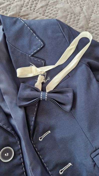 Garnitur chłopięcy rozm 98 z muszką