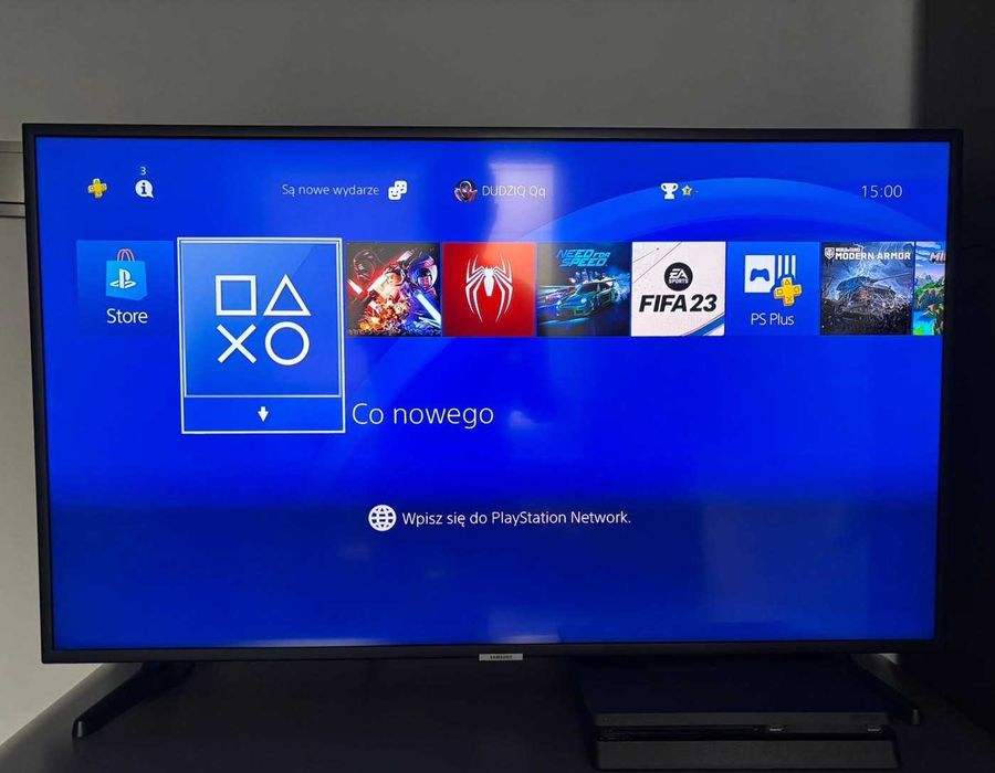 Konsola Sony Playstation 4 slim + dwa pady + gra oryginalny komplet