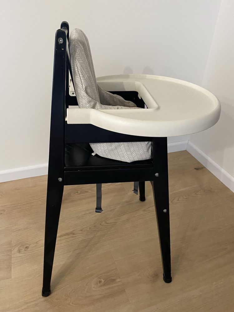 Fotelik / krzeselko do karmienia ikea