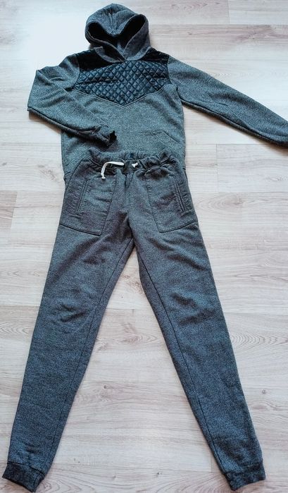 Dres damski stan idelany rozm. M