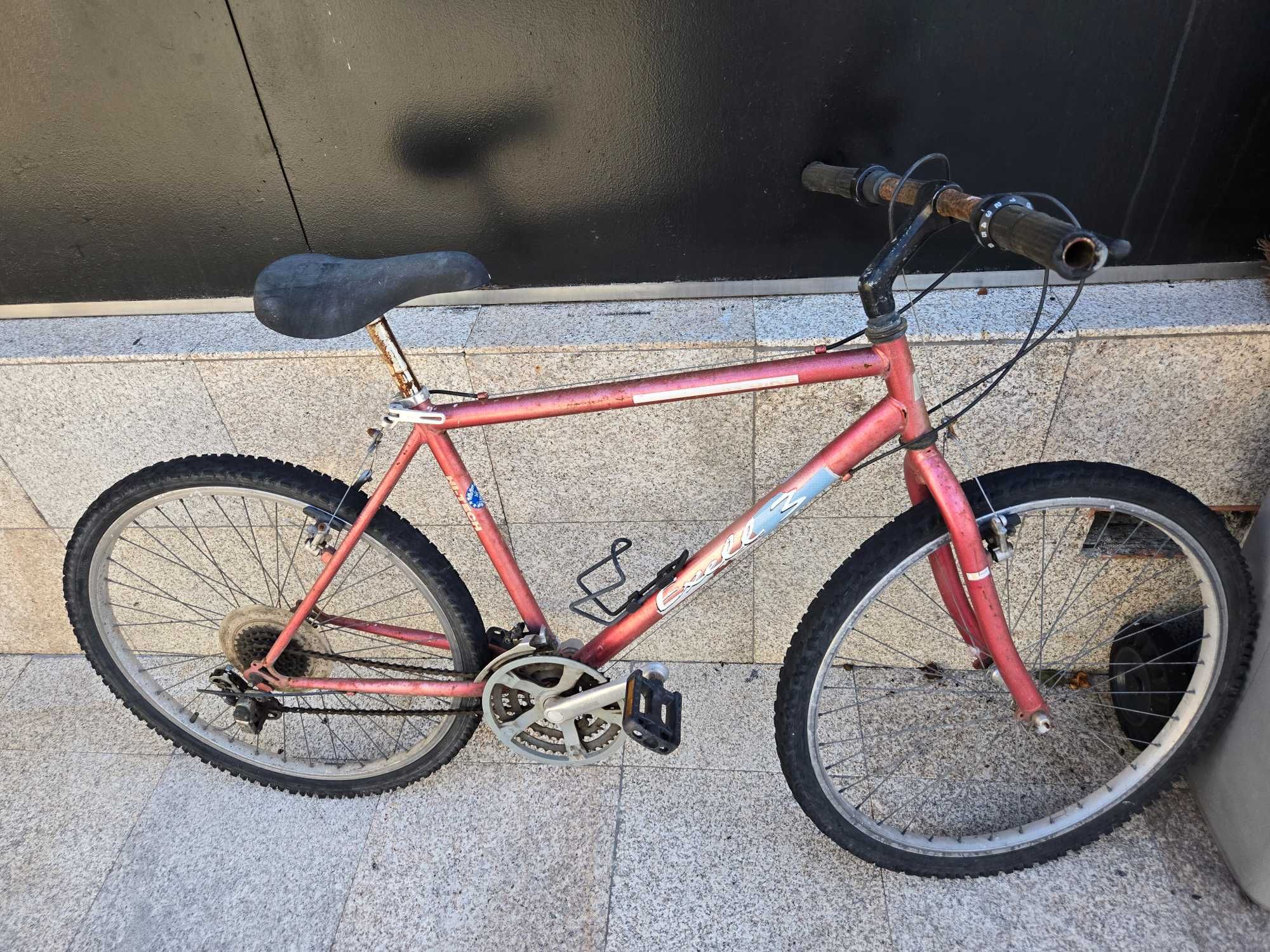 Vendo bicicleta.