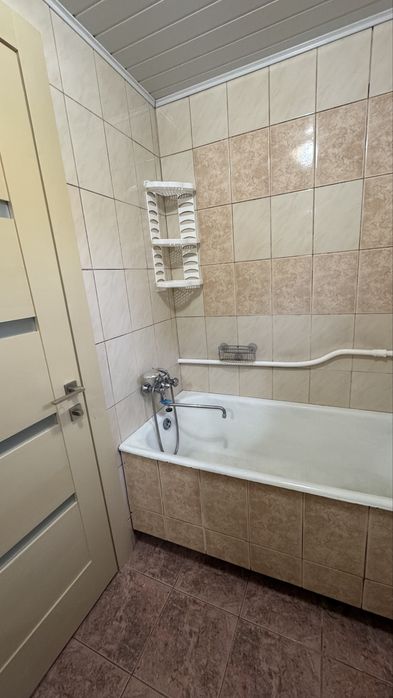 Оренда 1/2 будинку в Ірпені. 2кімнати, 7 соток