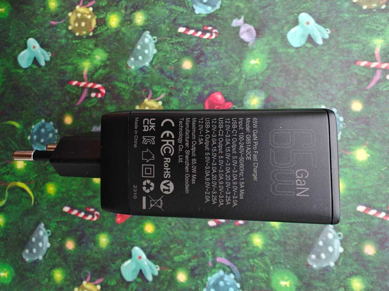 Сетевое зарядное устройство Rocoren G651A2CE GaN 65W 1A+2C Black EU