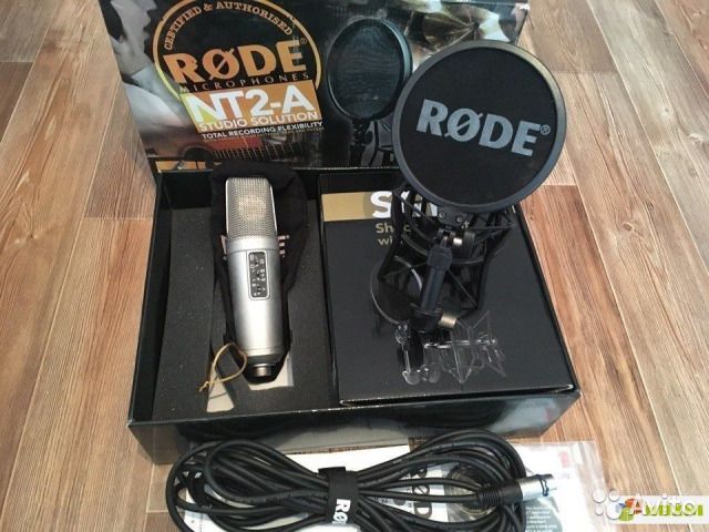Студийный конденсаторный микрофон Rode NT 2 A