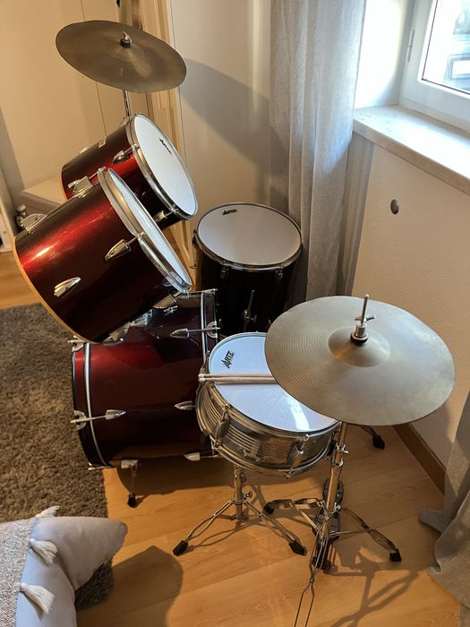 Baterial Musical ARTZ - Excelente Estado - Com Acessoriós - Negociável