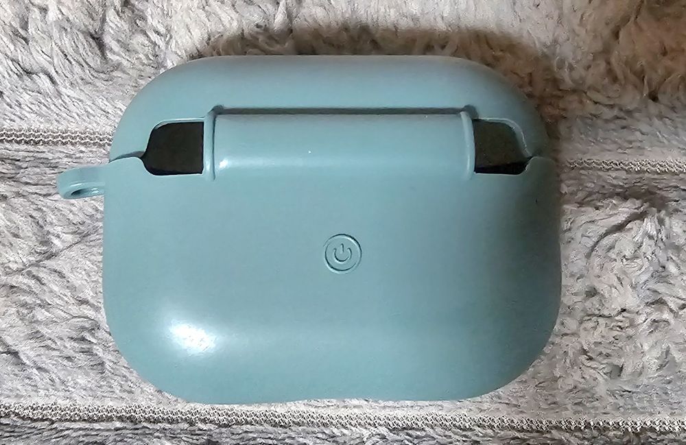 Чохол для AirPods Pro 2 — захист, стиль і зручність в одному