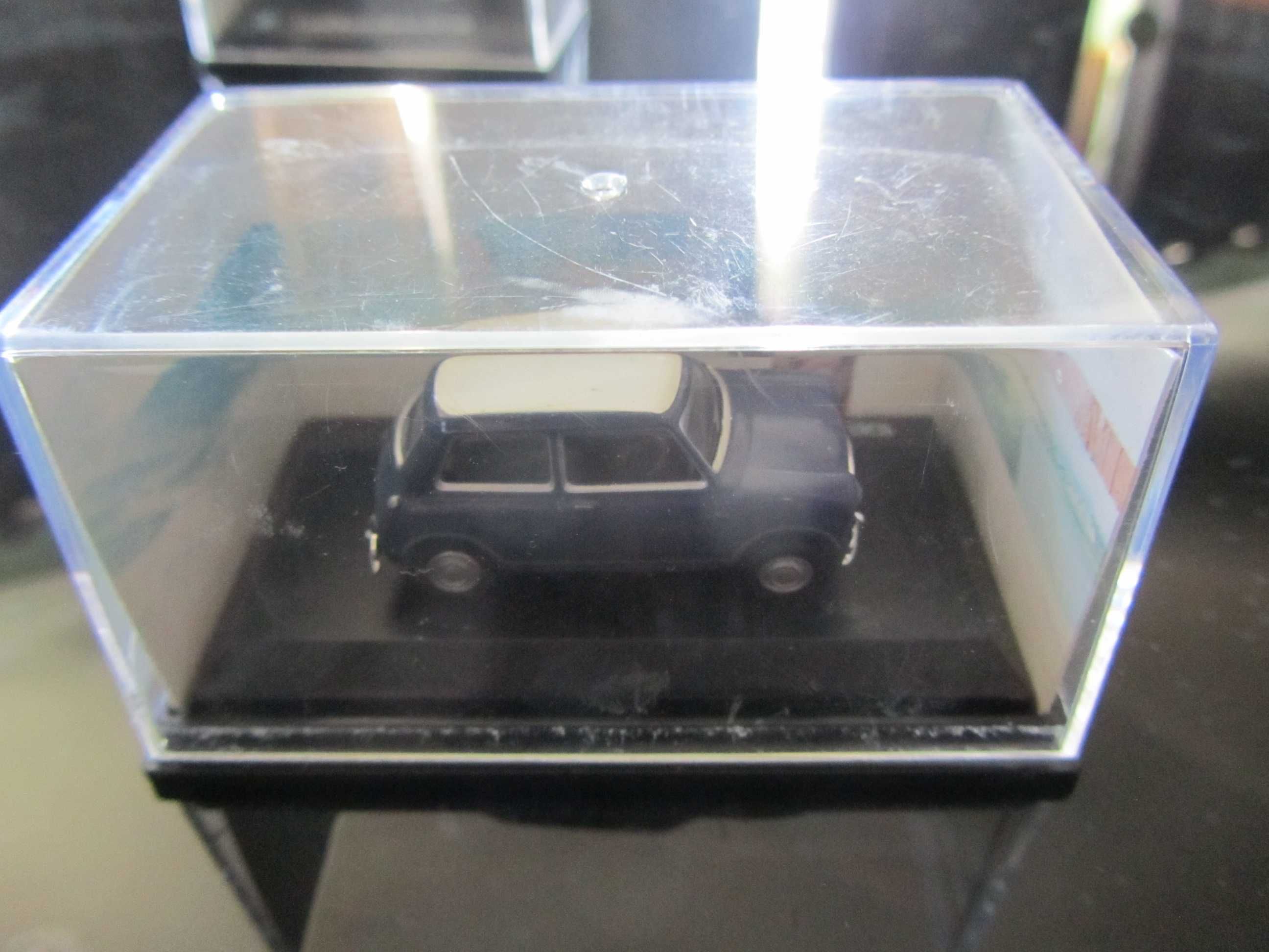 Miniaturas Land Rover e Mini - Nunca Expostas