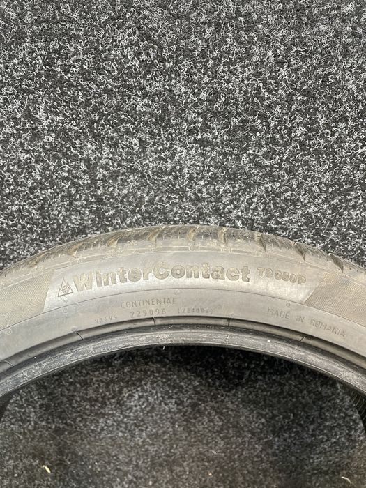 Продам Б/У шини Continental 225/40R18 WinterContact TS 850Р