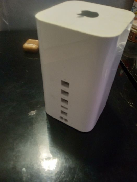 Apple Airport time 2TB маршрутизатор (роутер)