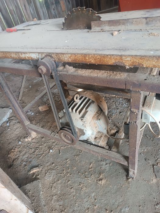 piła stołowa krajzega cyrkularka