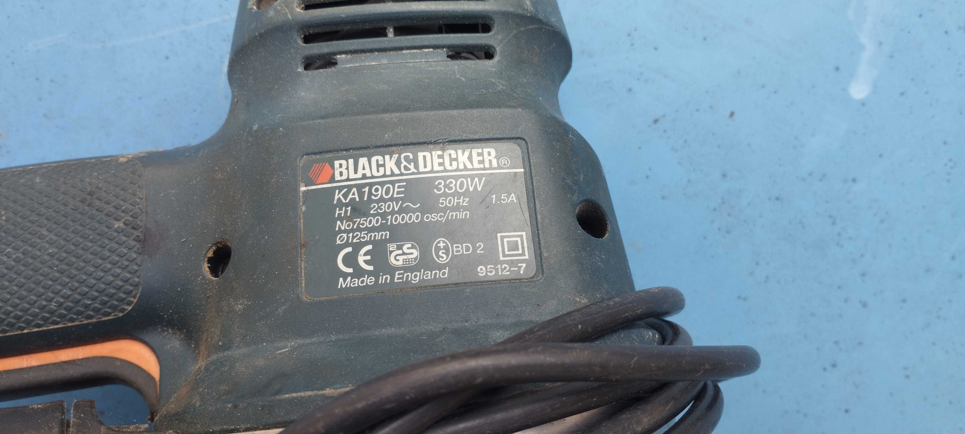 Полірувальна машинка Black Decker KA190E