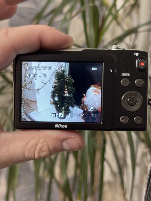 Цифровой фотоаппарат Nikon Coolpix S3300