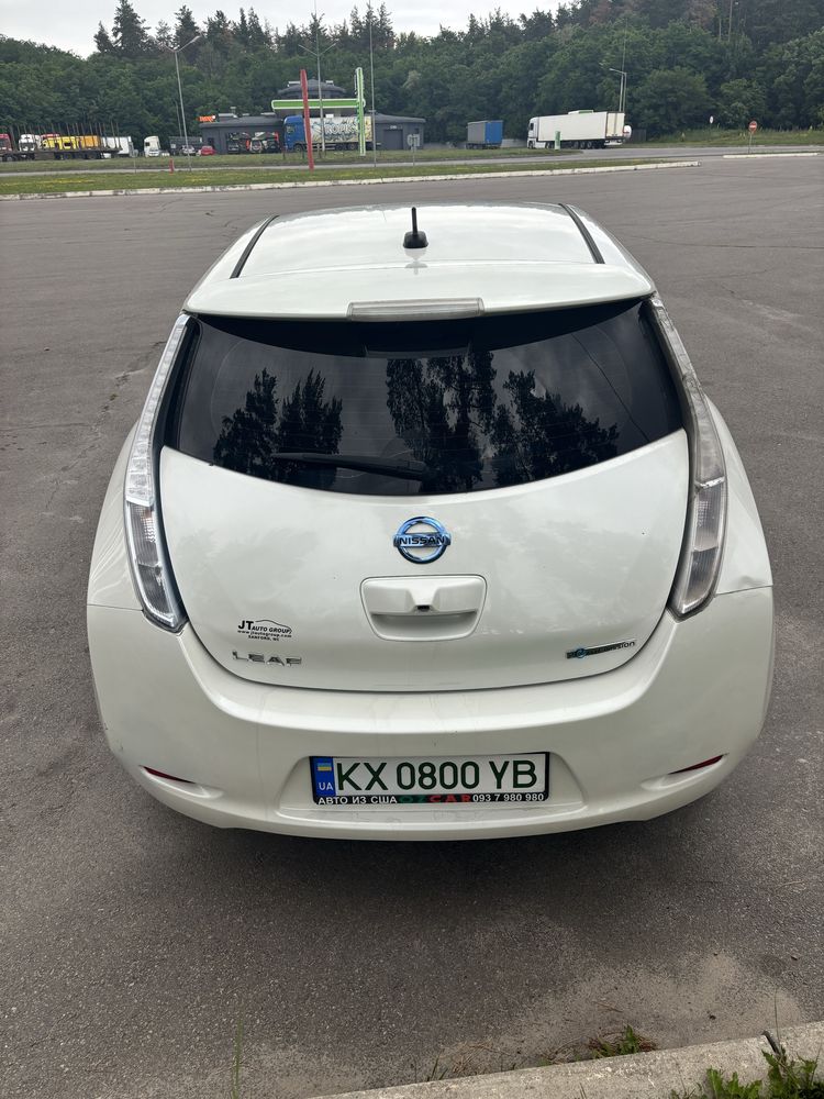Продам Nissan Leaf 40Kw