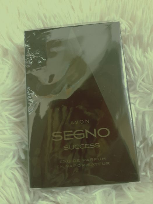 Woda toaletowa Segno Success Avon nowa