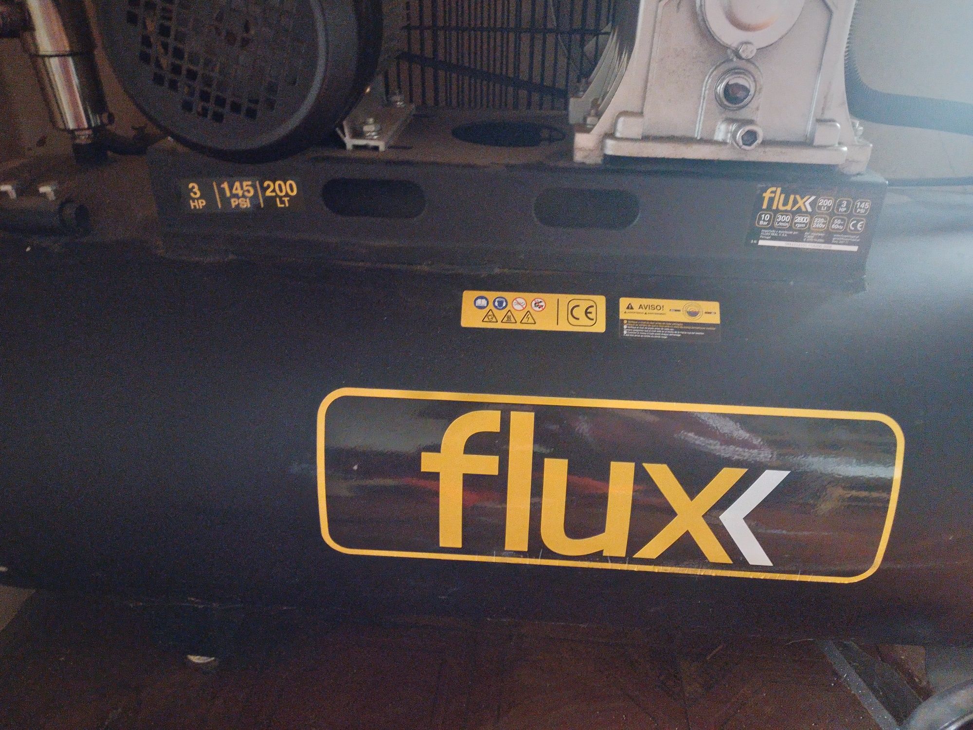 Compressor Flux de 200 litros