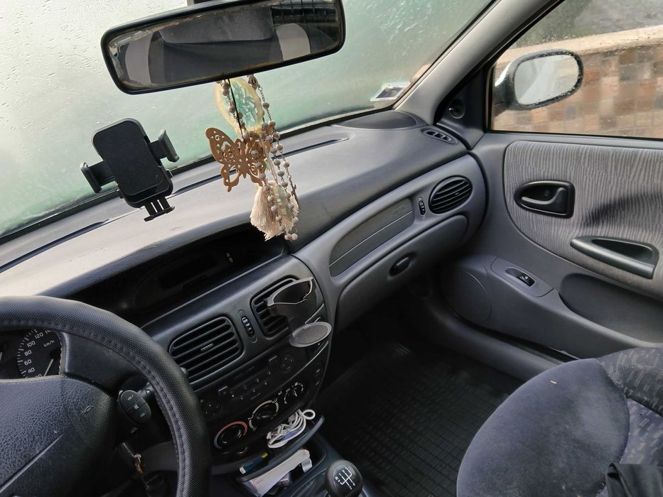 Vendo carrinha megane