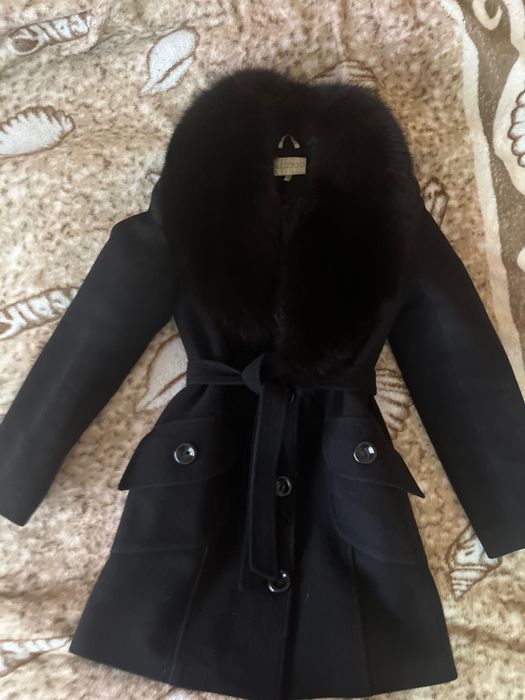 Пальто зимове 46 розмір