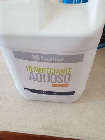 Desinfectante Aquoso Robbialac 5L 2 Garrafões