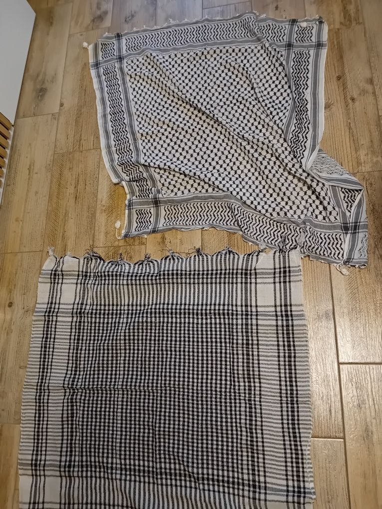 Chusty na szyję.