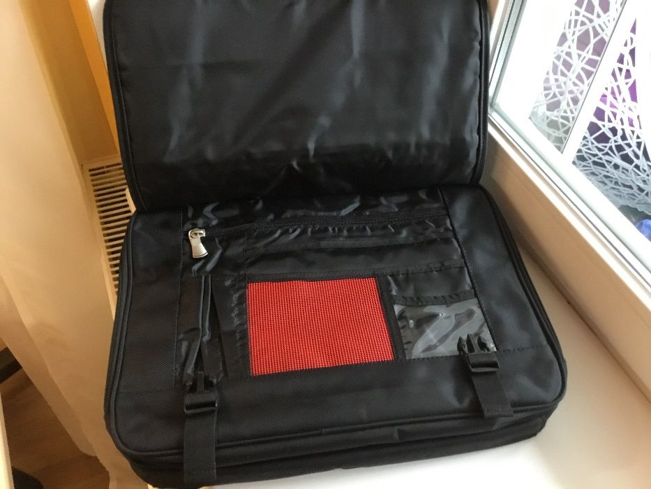 Качественная сумка для ноутбука 15-16" Mitsubishi Motors