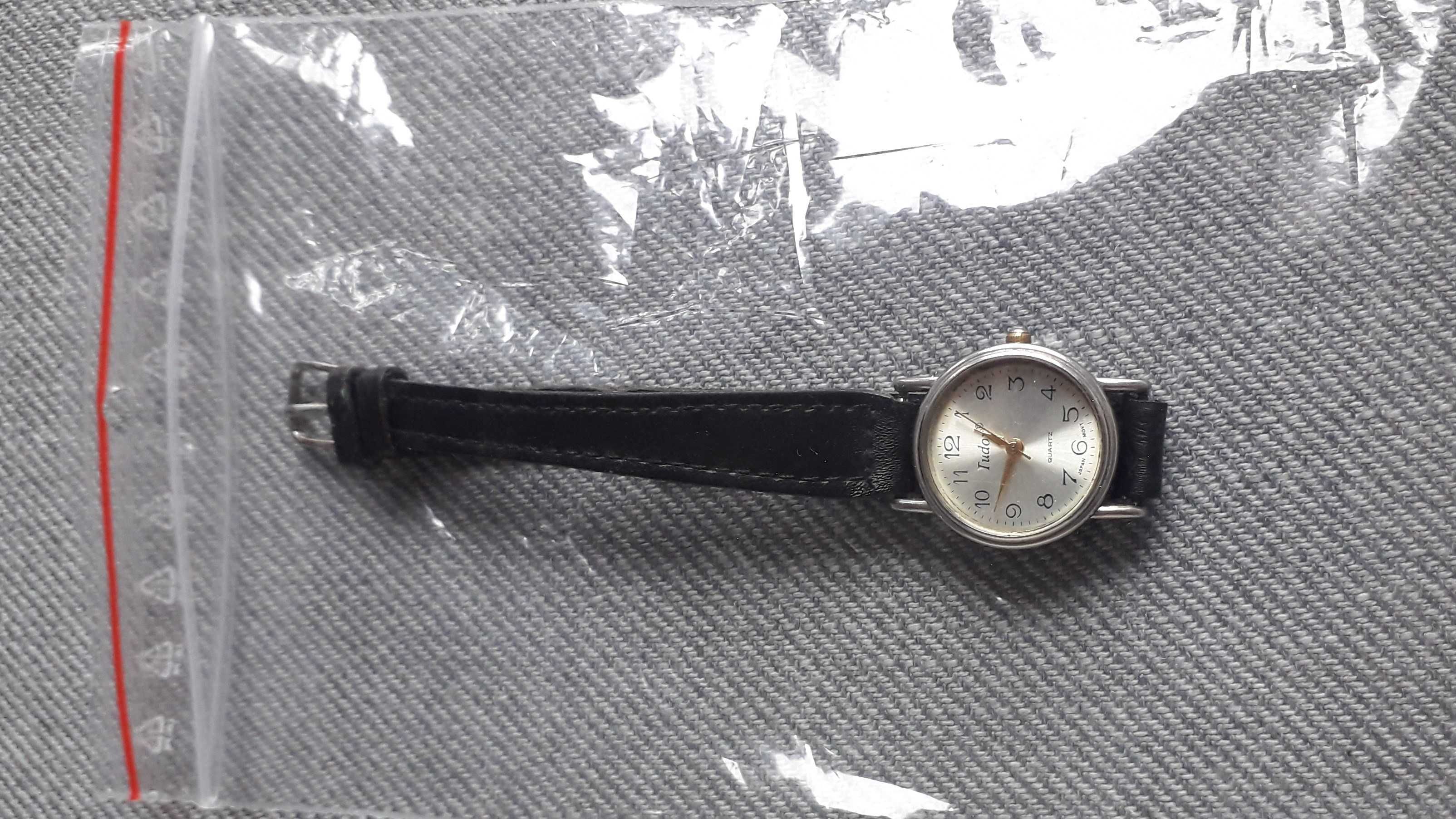 Zegarek Tudox naręczny damski kwarcowy używany sprawny punktualny.