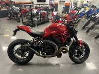 Ducati Monster  1200R
