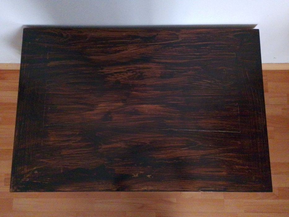 Mesa de Madeira Maciça