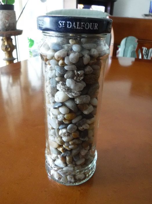 Frascos Vazios ( sem etiqueta, pedras não incluídas)