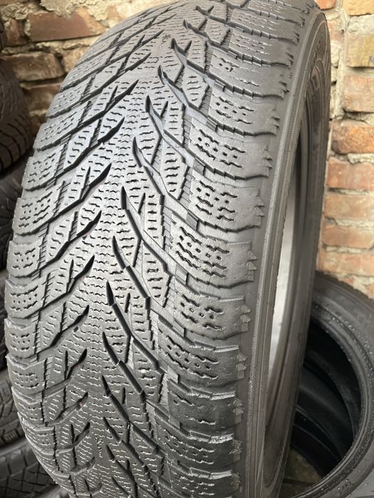 235/55/19 nokian hakkapeliitta r3 suv