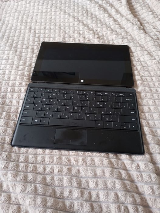 Планшет Microsoft Surface
