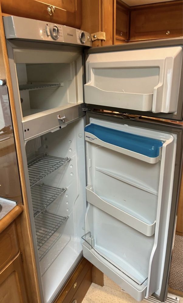 Autocaravana integral, mercedes 2.7 CDI - AC