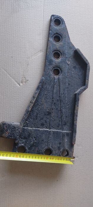 Стійка плуга ПЛН 3-35 чавунна.Стойка плуга ПЛН.стійка на плуг Одеський