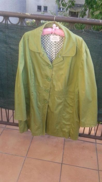 Trencz bardzo duzy ANN HARVEY pachy 66 cm razy dwa rozmiar eur.50-54
