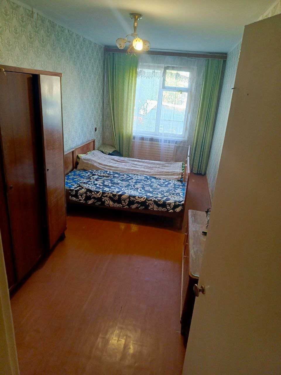 ПРОДАЮ 2-кім.Кв. 3єтаж./5 Дитяча.+Сім.Поліклініка,Ринки, АТБ,Союз 45м2