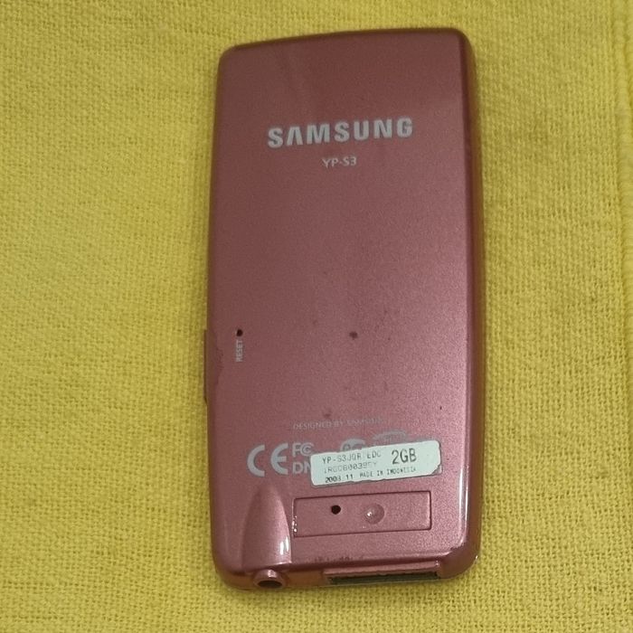 MP4 Samsung falta Carregador