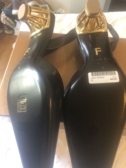 Sapatos femeninos novos com etiquetas