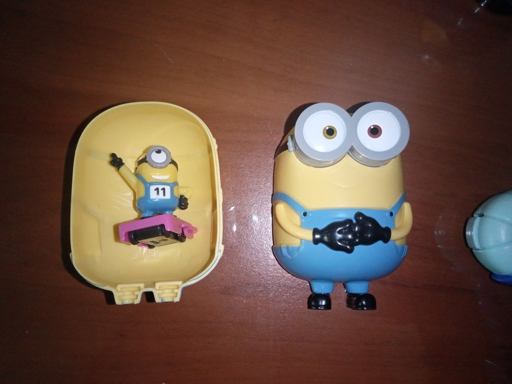 Zestaw 15 zabawek McDonald's Minionki Minions